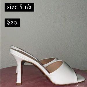 NEVER WORN- CUTE HEELS BOUGHT FROM INSTAGRAM BOUTIQUE